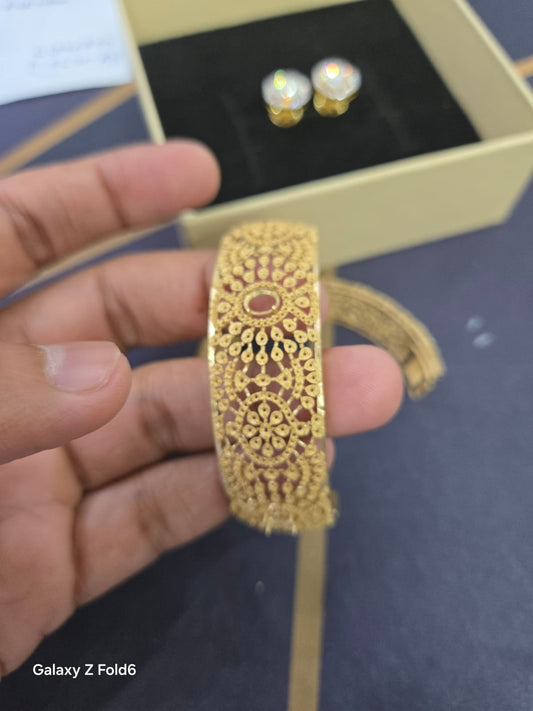 Royal Radiance Bangles